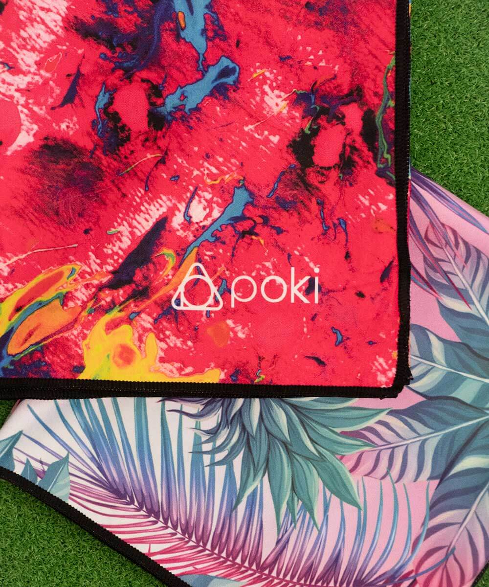 POKI快乾運動毛巾，鮮艷色彩與熱帶植物圖案，輕便設計，適合戶外活動。