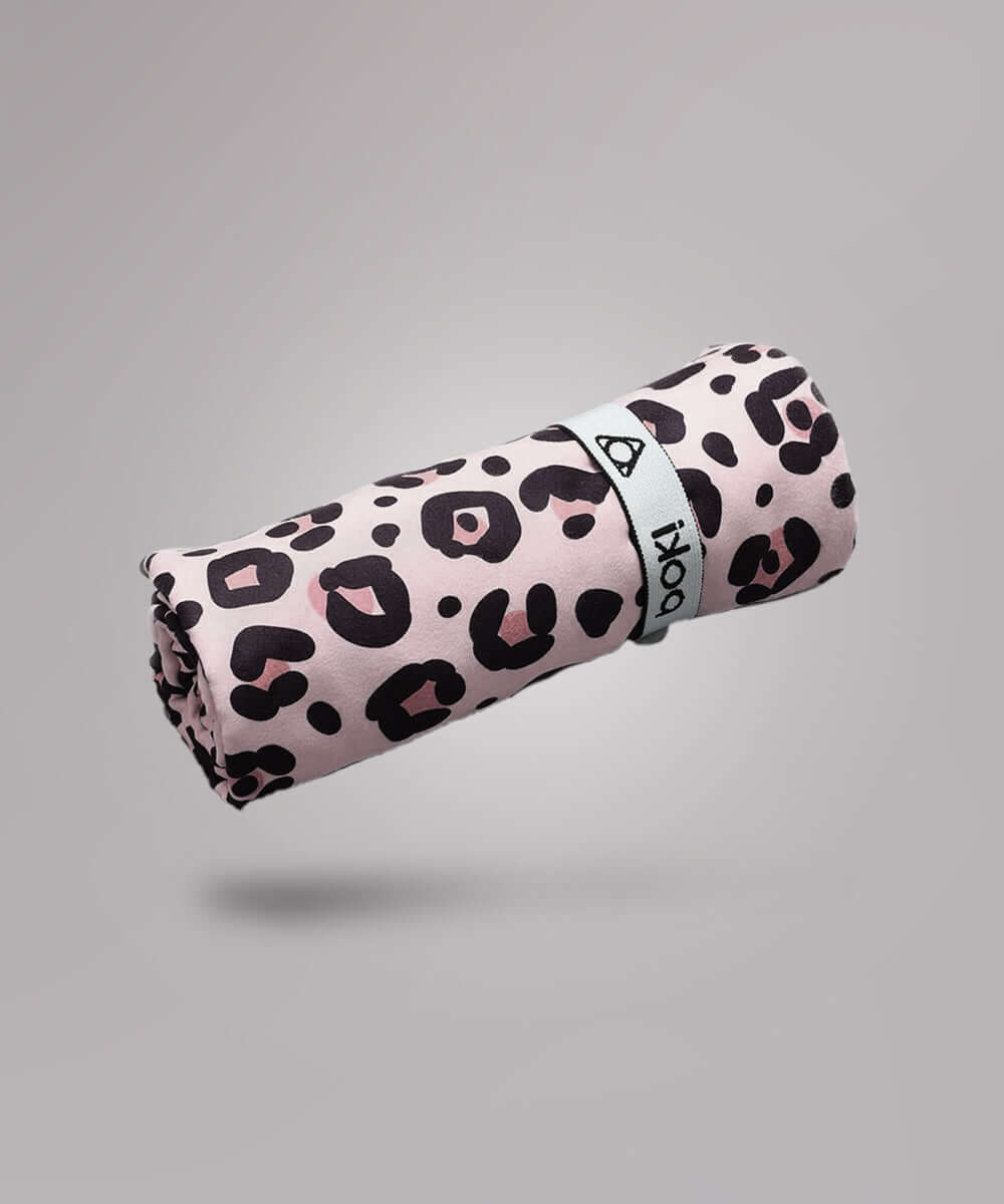 豹紋快乾多用途毛巾，便攜設計，輕便舒適，適合旅行和戶外活動的理想選擇。